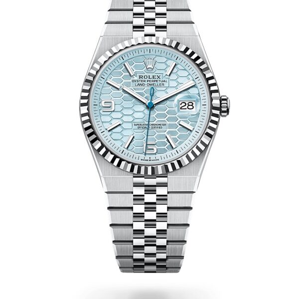 Land Dweller (Ice Blue)